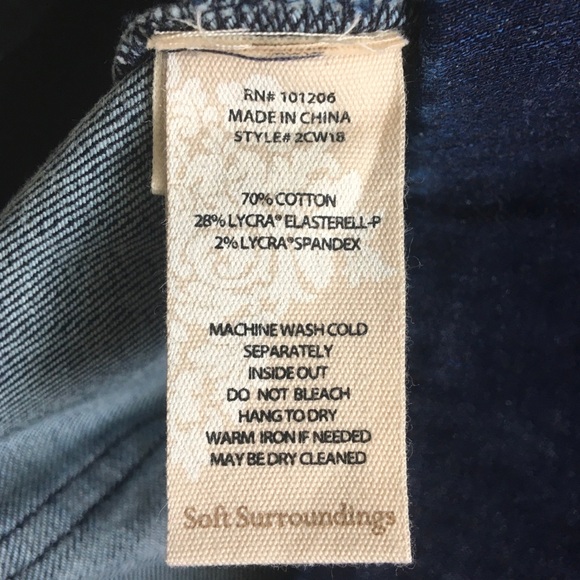 Soft Surroundings The Ultimate Pull-On Bootcut Dark Wash Blue Denim Jeans Large - Picture 5 of 16